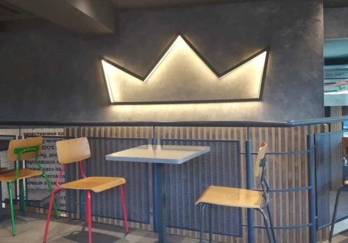 KFC, McDonalds i Popeyes rządzą Polską. Sukces fast-foodów ma drugie dno