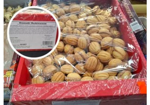 W osiedlowym sklepiku wypatrzyłam kultowe ciasteczka. Apetyt szybko minął, kiedy spojrzałam na skład