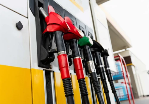 Zmienią się przepisy o zwrocie akcyzy za paliwo. Gminy nie chcą centralizacji