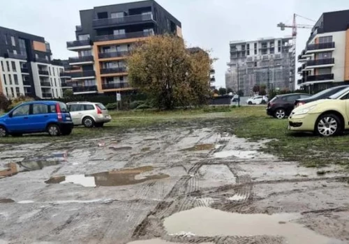 Parking przy Nowowiejskiego: drugi przetarg po błędzie w dokumentacji. Jest osiem ofert