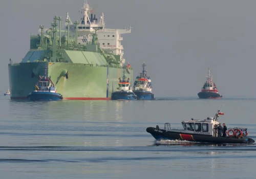 Terminal LNG w Świnoujściu może przyjąć 8,3 mld m³ gazu rocznie — ilość odpowiadającą niemal połowie krajowego zapotrzebowania.