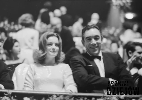 Matka pchała ją do aktorstwa, a życie zgotowało jej piekło. Tragiczna historia Romy Schneider