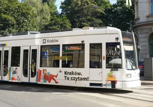 Wyjątkowy tramwaj na krakowskich torach. We wtorek pojawi się na trasie linii nr 1