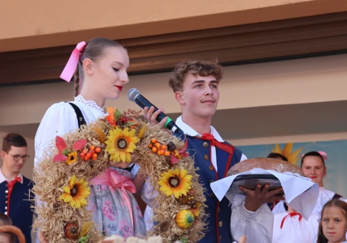 Wesoło i tradycyjnie. Tak Trzanowice świętowały tegoroczne dożynki