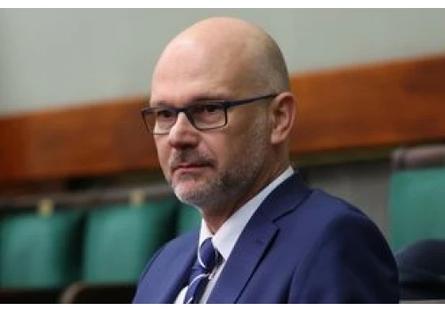 Berek odgraża się ws. ślubowania. Kategoryczne słowa