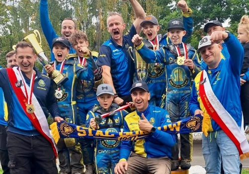 Żużel. O złocie zdecydował zaledwie jeden punkt. Dublet Stali w krajowym finale