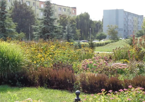 Sprzedali mieszkanie w nowym apartamentowcu. Wybrali blok z wielkiej płyty