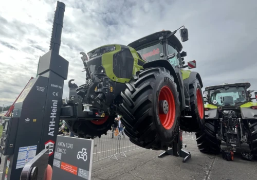 Claas na Agro Show 2026. Nowe ciągniki, autonomia i serwisant, którego docenili rolnicy