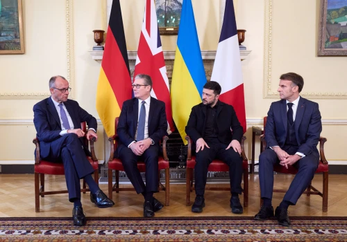AfD, Marine Le Pen i Nigel Farage na fali. Proukraiński kurs grupy E3 jest zagrożony?