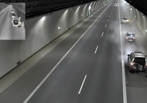 Samochód zapalił się w tunelu na Zakopiance. 240 czujników pilnuje kierowców