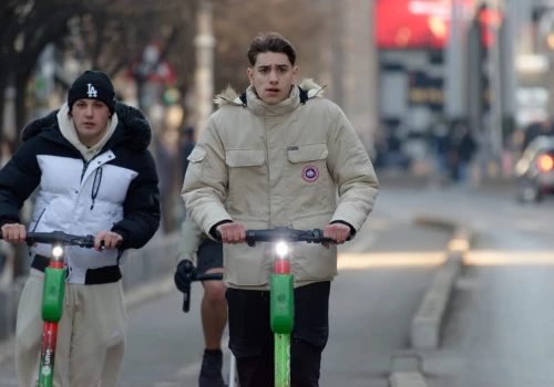 Miasto Ostrowiec i policja będą wspólnie edukować użytkowników hulajnóg elektrycznych