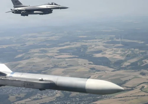 Katastrofa myśliwca w Niemczech. Do wypadku doszło nieopodal ważnej bazy USA