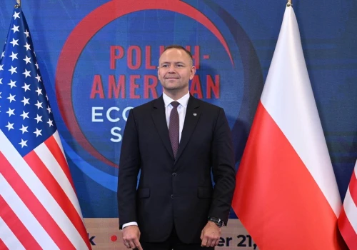Kto zarobił na imprezie z Nawrockim? Dziwne powiązania między prywatną fundacją a Kancelarią Prezydenta