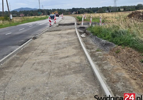 Wyczekiwana inwestycja ciągle w proszku. Dlaczego nie zakończyła się budowa ścieżki rowerowej do Jagodnika?