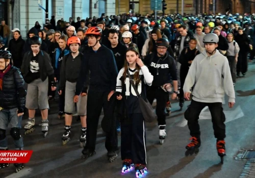 To już ostatni Nightskating Warszawa w tym sezonie. Rolkarze przejadą przez stolicę