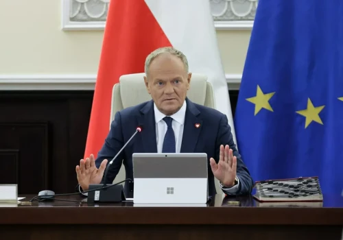 Kuszenie ws. Trybunału Konstytucyjnego. Ekspert o „największym wyzwaniu” Donalda Tuska
