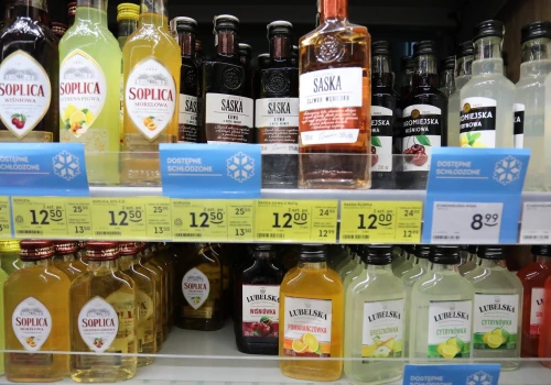 Alkohol zdrożeje. Rząd podjął decyzję. To wpłynie na spożycie?