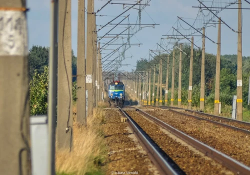 Próba wykolejenia pociągów na Lubelszczyźnie. Betonowe bloczki ułożono na torach