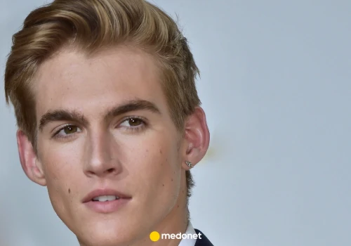 Cindy Crawford w żałobie po śmierci syna. Lekarz wiedział o nałogu i przepisywał ketaminę