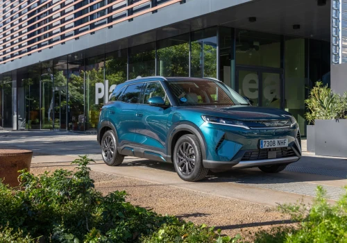 UE bierze na celownik chińskie PHEV-y. Bruksela grozi nowymi cłami po eksplozji importu