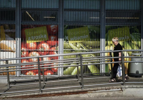 Zakupy w niedzielę bez personelu. Znana sieć testuje nowy format