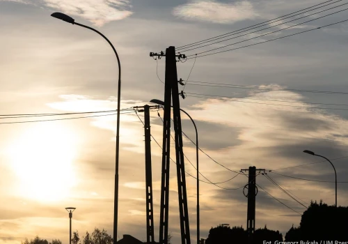 Nowe latarnie w Rzeszowie. Oświetlenie pojawi się na kolejnych ulicach. Których?