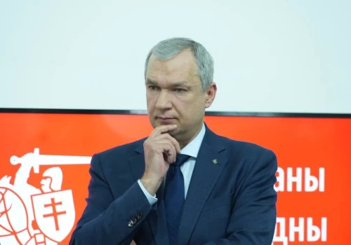 „Nic o nas bez nas”. Opozycjonista Łatuszka o spotkaniu Sikorskiego z przedstawicielem Łukaszenki