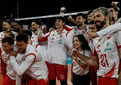 Półfinały mistrzostw Europy siatkarzy 2026. Kiedy mecze? Terminarz, daty i godziny