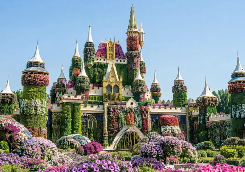 Dubai Miracle Garden otwiera nowy sezon. Ponad 150 milionów kwiatów na środku pustyni
