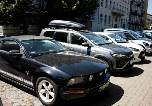 Parkowanie droższe, rotacja większa. Miasta liczą wpływy z nowych stref