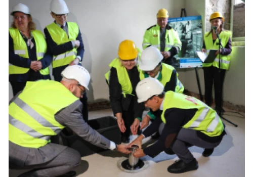 Wmurowano akt erekcyjny w modernizowanym gmachu Muzeum Archeologicznego w Łodzi