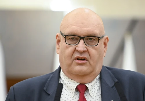 Święczkowski kontratakuje. Prezes TK wszczął postępowanie wobec trojga sędziów