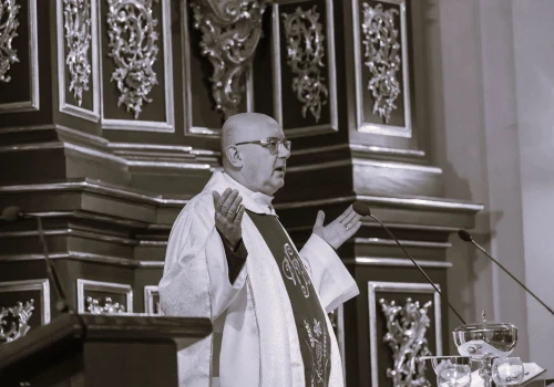 Tragedia w Jarosławiu. Nie żyje dwóch kapłanów. Wśród ofiar ks. Marek Pieńkowski związany z Rzeszowem