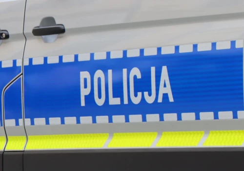 Ukradł telefon wart prawie 2 tys. zł. Policjanci namierzyli złodzieja