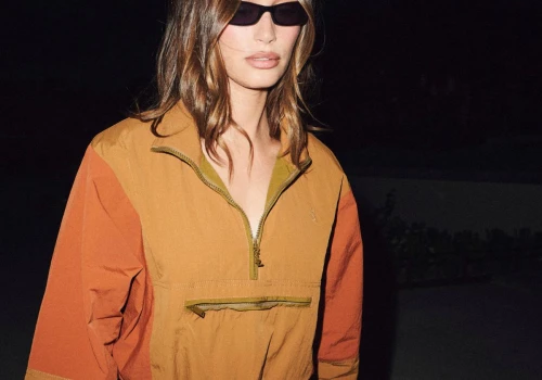 Hailey Bieber porzuciła swój ukochany blond! Jej nowy kolor to idealna propozycja na jesień 2026