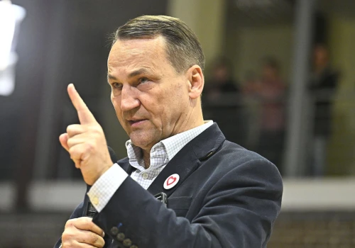 Sikorski ostrzega przed Rosją. 