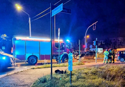 Zderzenie na Kamiennej i Strzeleckiej (ZDJĘCIA)