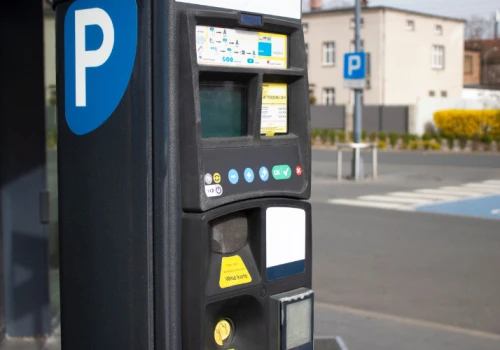 Parking: godzina za 21 zł. Miasta podnoszą ceny, zyski wyższe o miliony
