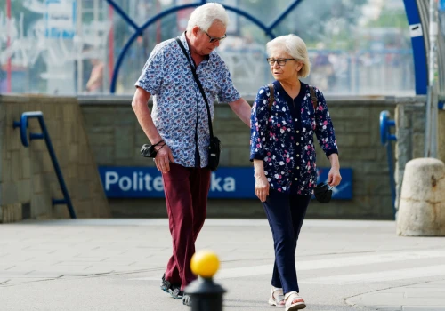 Chcieli uderzyć w Ukraińców, ucierpią polscy emeryci. Kontrowersyjny przepis
