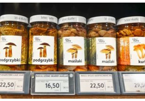 Na lotnisku znalazłam suszone grzyby. Uwagę od razu zwróciła cena