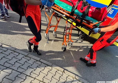 Wracała ze służby, gdy zobaczyła, że doszło do wypadku. Pomogła poszkodowanemu