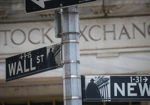Przed sesją na Wall Street: rentowności obligacji i ropa ograniczają wzrosty giełd