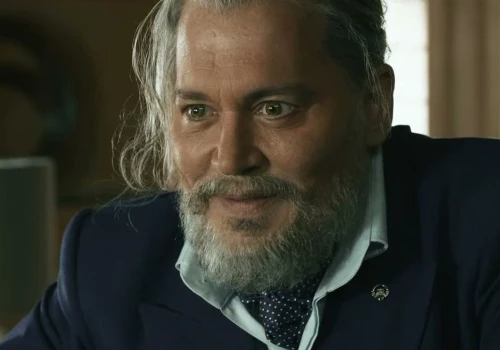 Johnny Depp powraca do Hollywood. Jest pierwszy zwiastun filmu „Nienasycony”