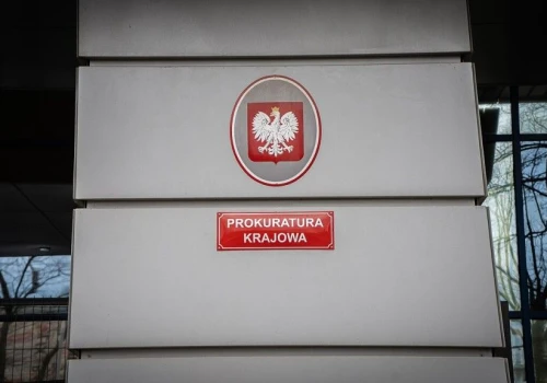 Prokuratura bada rosyjski trop ws. pożaru stacji Starlinków na Mazowszu