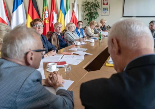 Nowe kluby seniora i więcej rehabilitacji? Miejska Rada Seniorów rozmawiała z władzami Częstochowy
