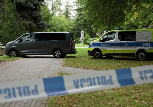 Nowe informacje po ataku nożownika w Jarosławiu. Prezydent chce dyskusji o dostępie do broni