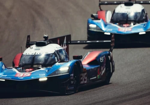 Pogoda przerwała kwalifikacje WEC na Fuji. Alpine z przodu, Kubica daleko