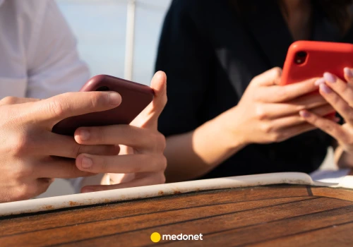 Dlaczego social media uzależniają tak skutecznie? 