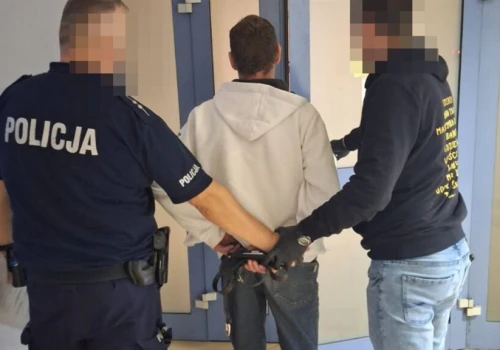Ukrywał się ponad dwa lata. Poszukiwany listem gończym zatrzymany przez policjantów z Pomiechówka