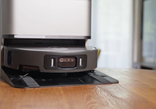 Ten robot ma bioniczne nóżki i mokry wałek. Xiaomi Robot Vacuum 6 Max - test